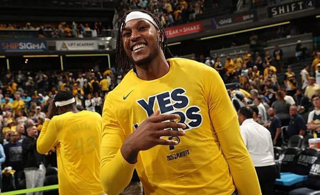 aiyouxi-步行者队大将在胜利比赛中挺身而出，成为焦点(步行者队大将在胜利比赛中挺身而出,成为焦点球员)  第2张